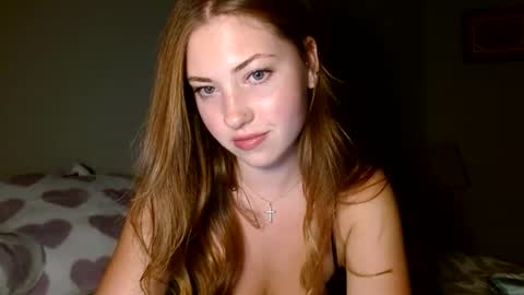 Snapshot of nenababyyy chatting on 09/19/25, 12:12 nenababyyy online show from 09/19/25, 12:12