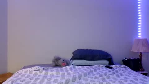 Snapshot of nenababyyy chatting on 10/26/25, 01:11 nenababyyy online show from 10/26/25, 01:11