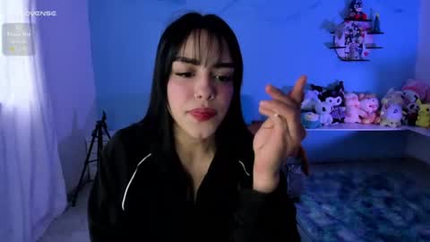 nenitaa_ online show from 07/28/26, 08:34