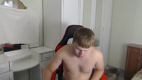 better ask   online show from 09/28/25, 10:20