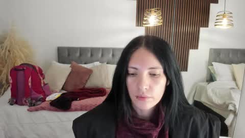 Sarah  online show from 02/11/26, 03:00