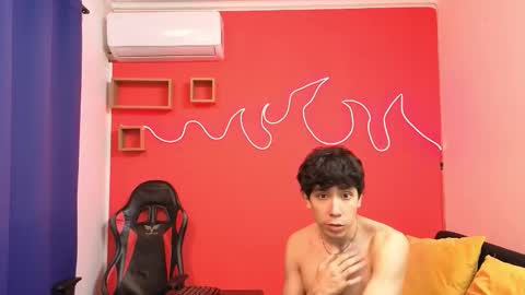 Snapshot of neo_twink chatting on 01/17/26, 07:17 just Daniel online show from 01/17/26, 07:17