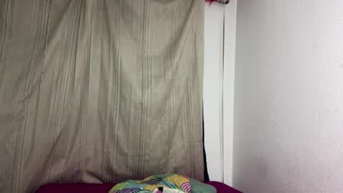 Maki online show from 02/15/26, 02:30