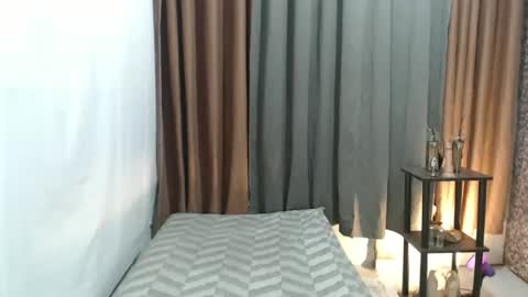 neomi online show from 03/11/26, 04:24