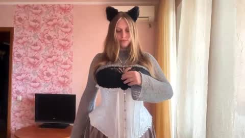 neomimaddern online show from 04/18/26, 01:26