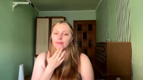 neomimaddern online show from 05/12/26, 03:14