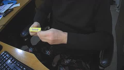 Snapshot of neotee3 chatting on 11/16/25, 04:40 Neotee online show from 11/16/25, 04:40