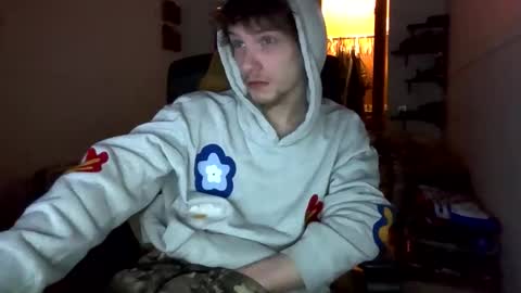 nephew_p online show from 04/21/26, 01:42