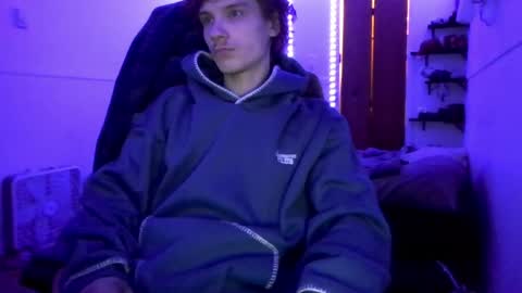 Snapshot of nephew_p chatting on 05/19/26, 01:33 nephew_p online show from 05/19/26, 01:33