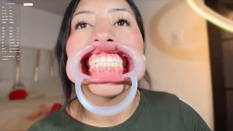 Helena    Every Friday new video for my fan club loves  online show from 12/02/24, 08:33