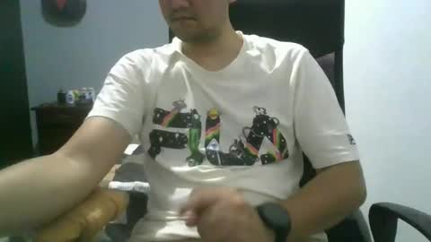 MrBull online show from 04/25/26, 05:10