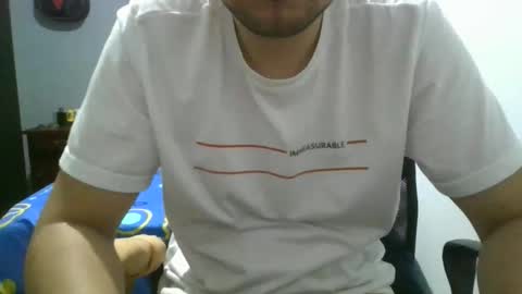 Snapshot of nerdxxx94 chatting on 05/19/26, 03:46 MrBull online show from 05/19/26, 03:46