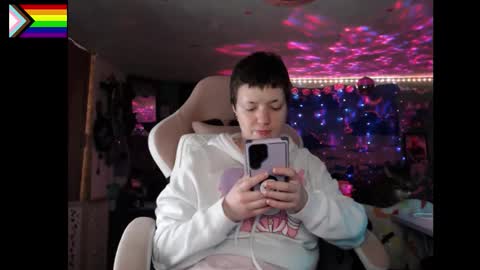 Snapshot of nerdy_squirty chatting on 01/13/26, 07:13 NerdySquirty online show from 01/13/26, 07:13