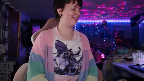Snapshot of nerdy_squirty chatting on 05/20/26, 06:41 NerdySquirty online show from 05/20/26, 06:41