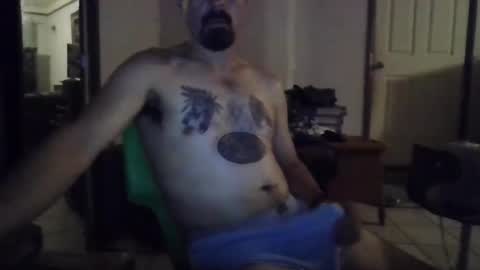 Snapshot of nerfylil2 chatting on 12/24/24, 05:38 Nerfylil online show from 12/24/24, 05:38