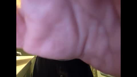 Snapshot of nerfylil2 chatting on 02/03/25, 03:42 Nerfylil online show from 02/03/25, 03:42