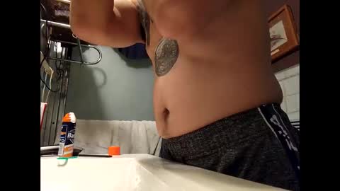 Snapshot of nerfylil2 chatting on 02/17/25, 05:25 Nerfylil online show from 02/17/25, 05:25