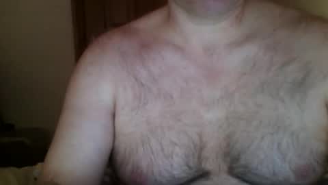 Snapshot of neroman37 chatting on 10/16/25, 09:38 neroman37 online show from 10/16/25, 09:38