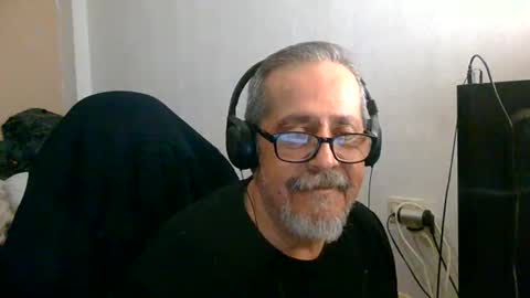 Snapshot of neron401 chatting on 05/14/26, 03:02 neron401 online show from 05/14/26, 03:02