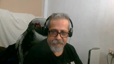 Snapshot of neron401 chatting on 07/09/26, 02:15 neron401 online show from 07/09/26, 02:15