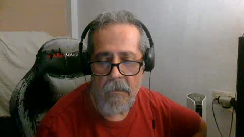 Snapshot of neron401 chatting on 07/14/26, 03:44 neron401 online show from 07/14/26, 03:44