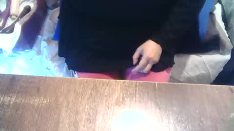 Snapshot of neslihan35 chatting on 02/03/25, 11:47 neslihan online show from 02/03/25, 11:47