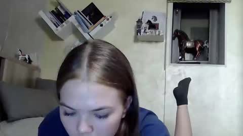 nessa2007 online show from 05/06/26, 05:07