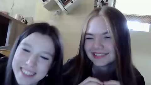 nessa2007 online show from 05/11/26, 12:44