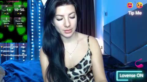 Nessy online show from 02/11/25, 06:30