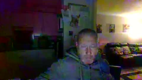 Snapshot of nesuk chatting on 10/17/25, 10:12 nesuk online show from 10/17/25, 10:12