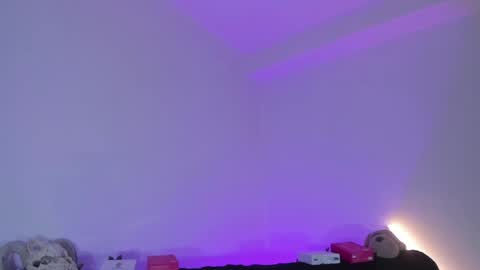 Marie    online show from 04/16/26, 08:53