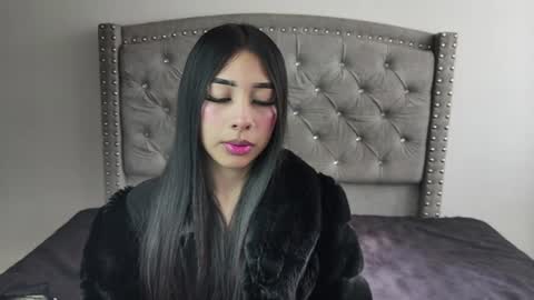 nesuko_kamado online show from 01/30/25, 03:29