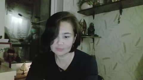 Snapshot of nettie_allie chatting on 12/03/25, 08:40 Nettie Allie online show from 12/03/25, 08:40