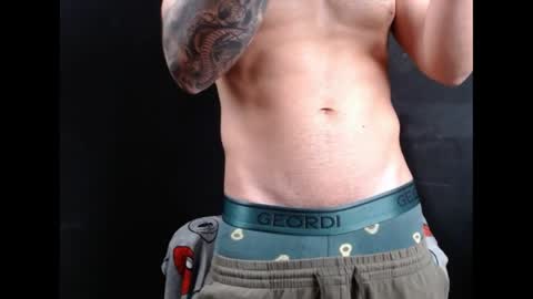 neuttron online show from 04/01/26, 04:48