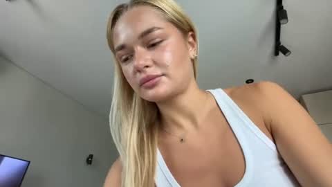 Kate online show from 07/14/26, 09:36
