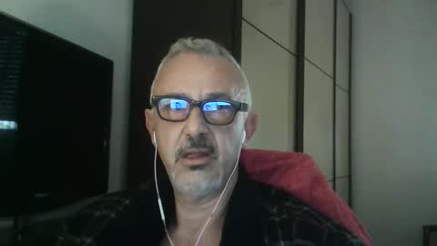 nevenerabis online show from 11/09/25, 01:53