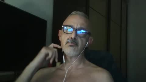 nevenerabis online show from 11/21/25, 06:39