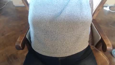 Lilly  online show from 11/17/25, 08:20