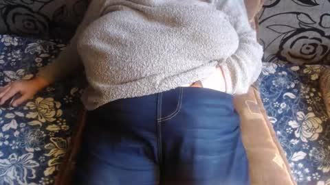 Lilly  online show from 11/19/25, 10:37