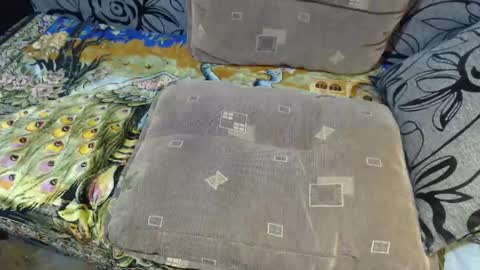 Lilly  online show from 04/18/26, 02:48