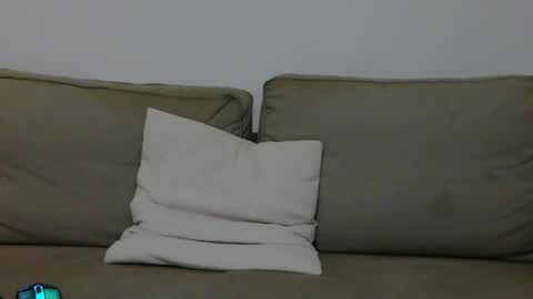 simi online show from 02/15/25, 07:06