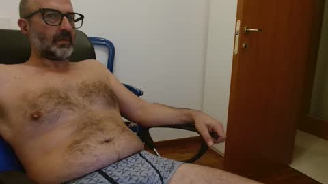 simi online show from 09/21/25, 04:03