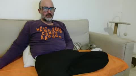 simi online show from 01/08/26, 06:54