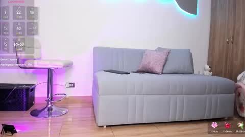 ximena online show from 09/19/25, 10:32