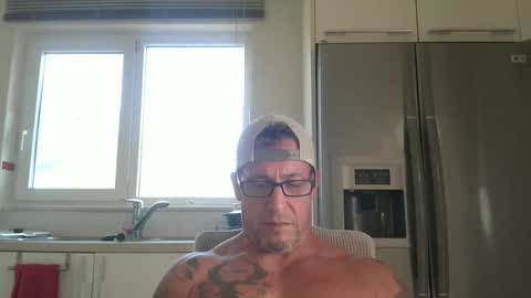 Newbdes online show from 03/03/26, 02:01