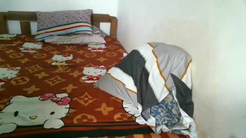 Lucy Pearl online show from 01/15/25, 03:54