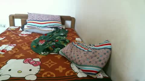 Lucy Pearl online show from 01/23/25, 08:15