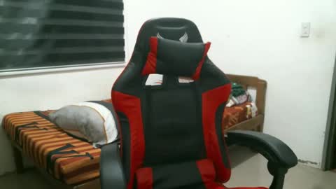 Lucy Pearl online show from 02/13/25, 09:38