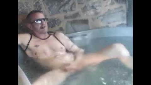 Snapshot of newfun11 chatting on 09/28/25, 07:19 newfun11 online show from 09/28/25, 07:19