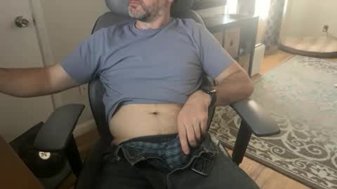 newguy_097 online show from 10/01/25, 09:54